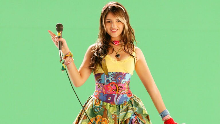 eiza es clara lollipop suena conmigo