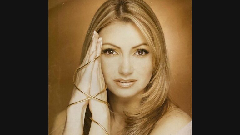 biografia de angelica rivera fotos