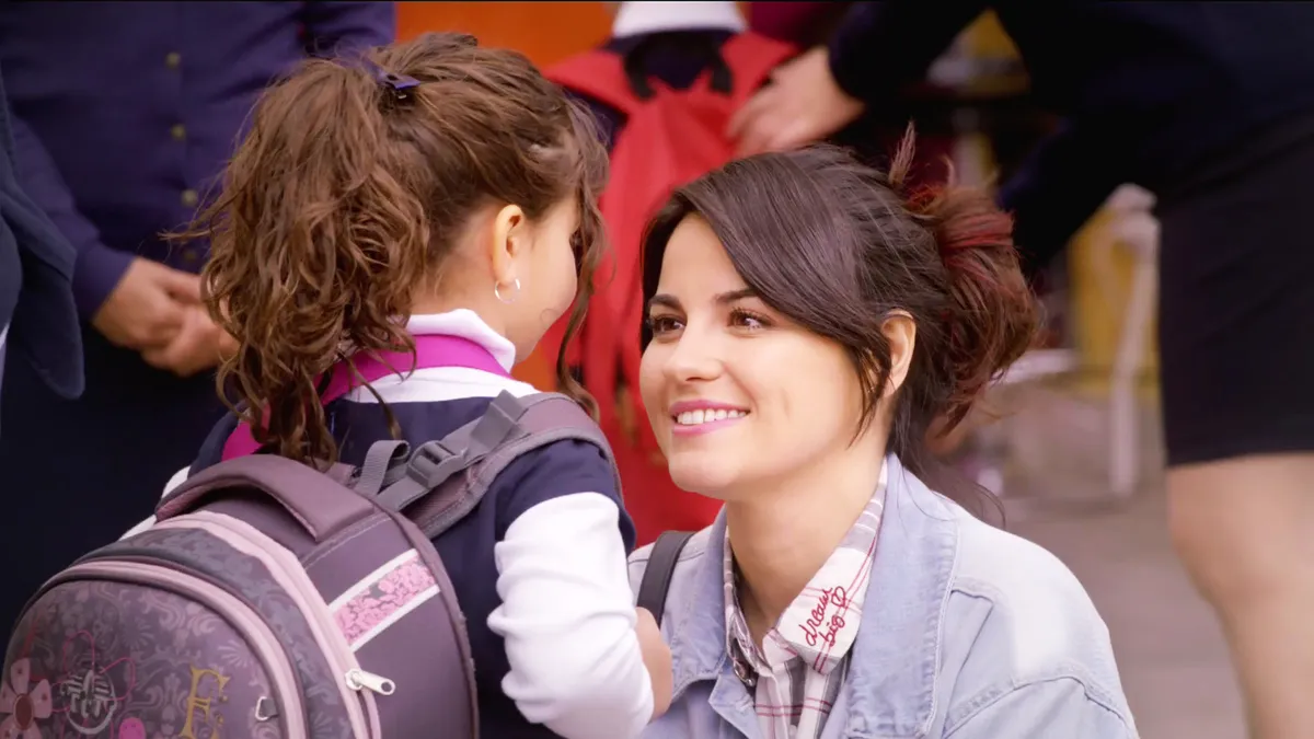 maite perroni papa a toda madre
