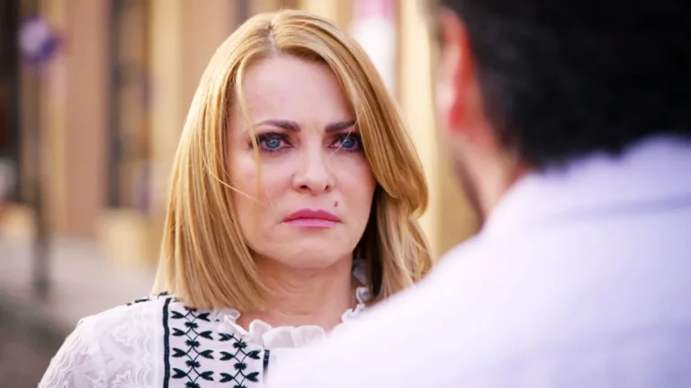 cancion tu eres la razon angelina y los fontana mi marido tiene familia