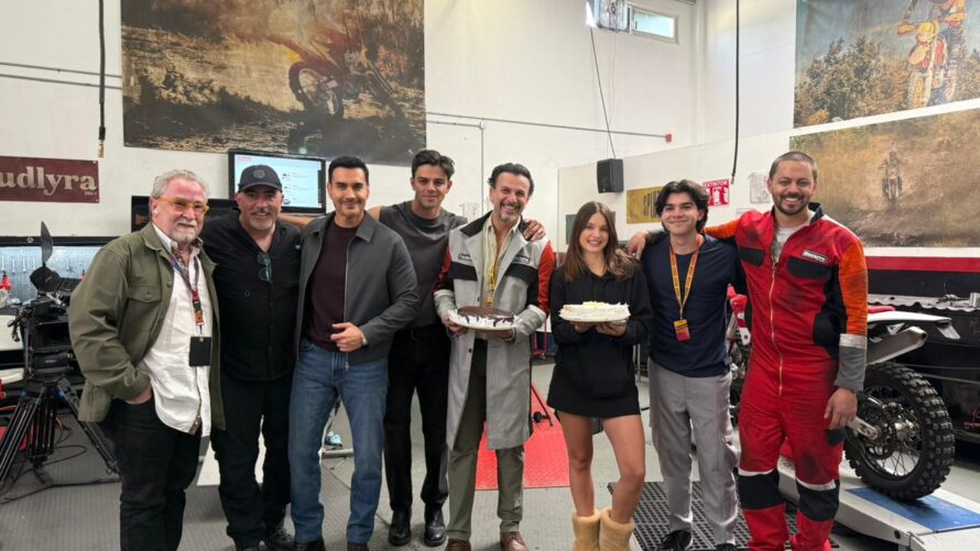 elenco somos familia